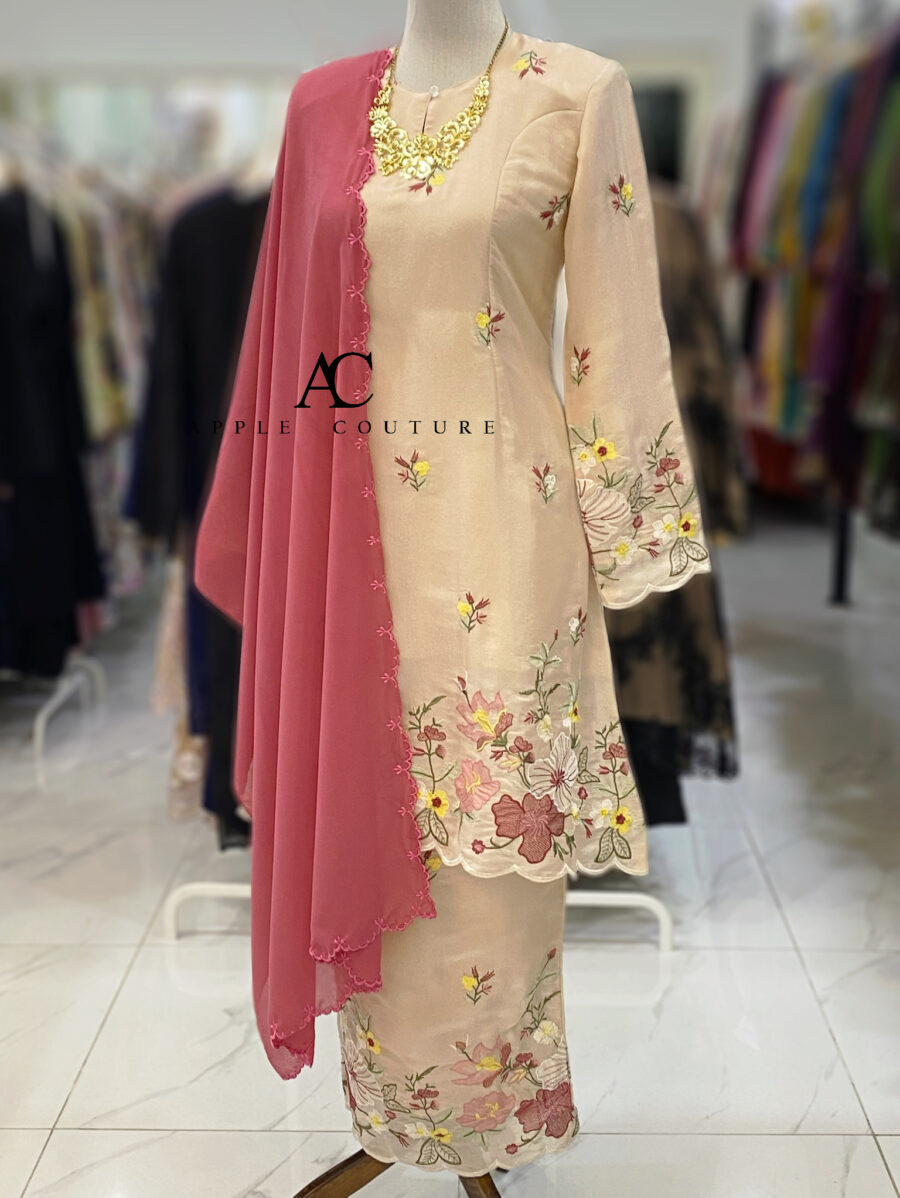 CAMELIA KURUNG MODERN EMBROIDERY ORGANZA CHAMPAGNE
