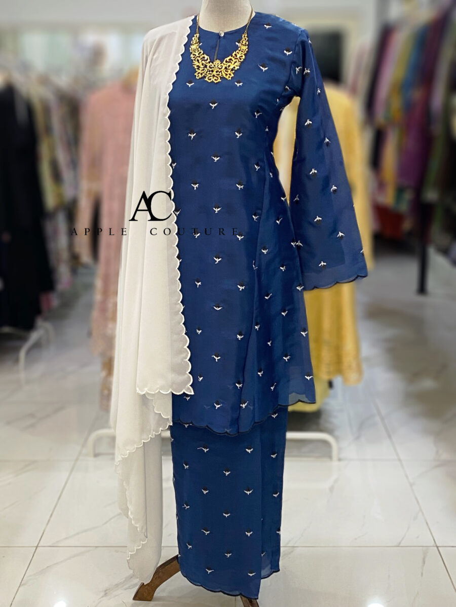 MELOR KURUNG RIAU LINING ORGANZA DARK BLUE