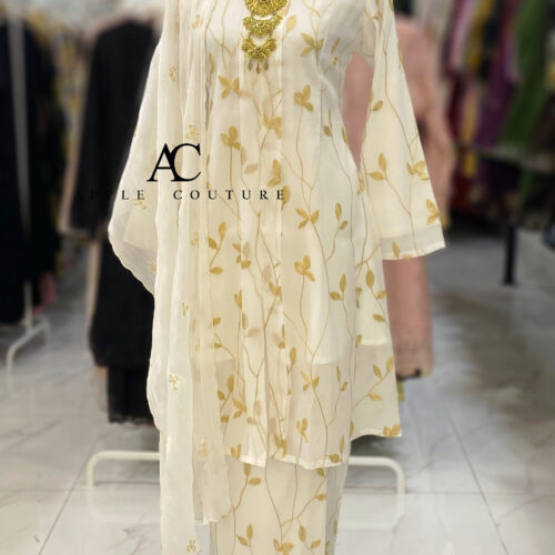 KEBAYA DANG ANUM LINING SOFT WRINKLES WHITE