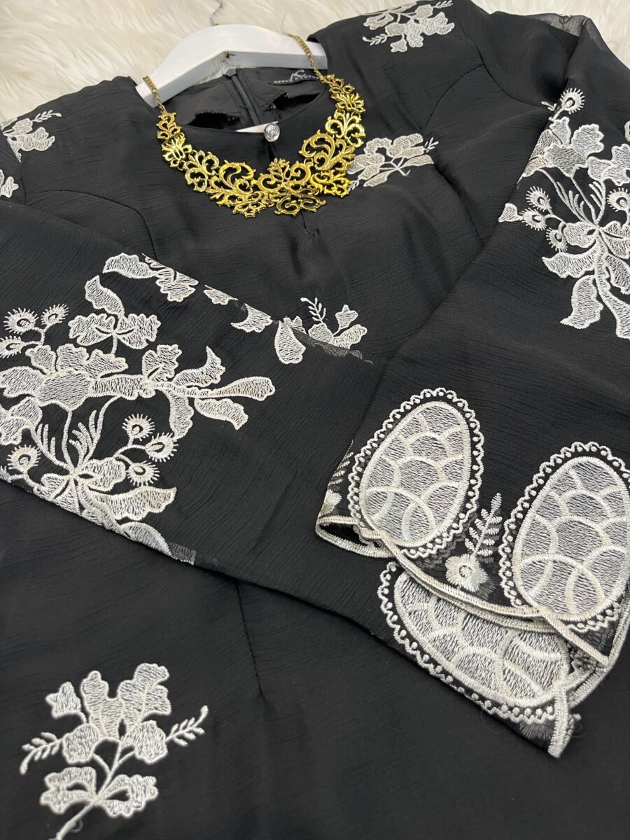 CAMELIA KURUNG PREMIUM ORGANZA BLACK - Image 2