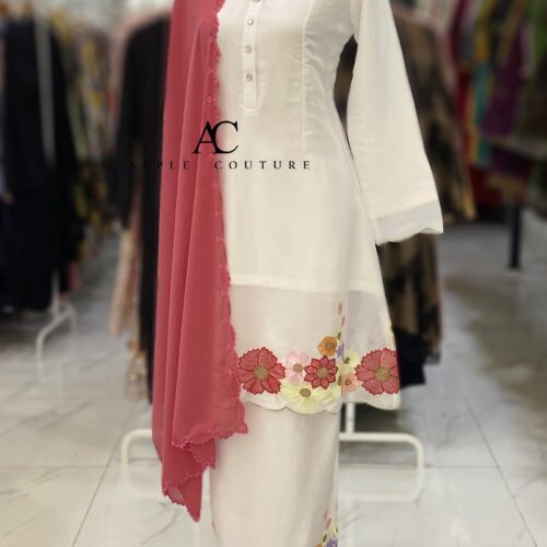 ADINDA KURUNG PREMIUM EMBROIDERY ORGANZA WHITE