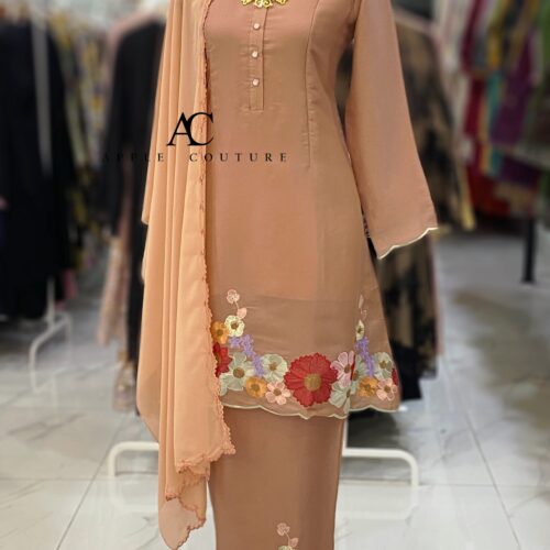 ADINDA KURUNG PREMIUM EMBROIDERY ORGANZA PINKISH BROWN
