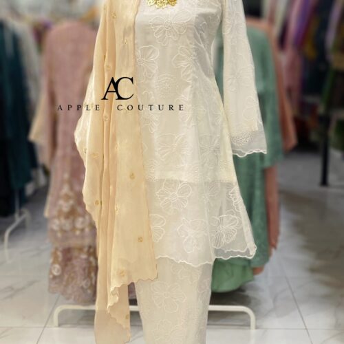 CAMELIA KURUNG PREMIUM ORGANZA OFF WHITE