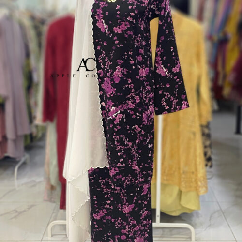 KURUNG PESAK JOHOR CREPE BLACK PURPLE