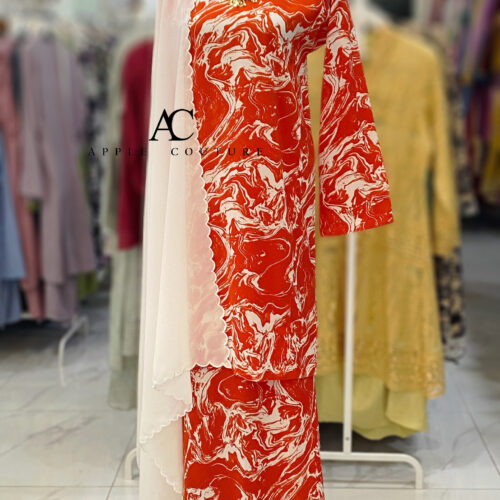 KURUNG PESAK JOHOR CREPE ORANGE BRICK