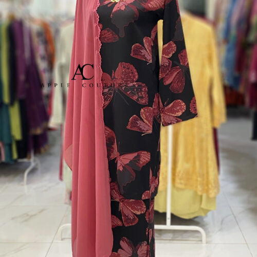 KURUNG PESAK JOHOR CREPE BLACK BUTTERFLY