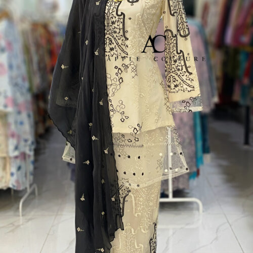 CAMELIA KURUNG PREMIUM FULL LACE OFF WHITE