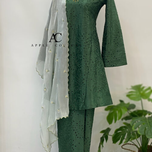 MELOR KURUNG RIAU LINING ORGANZA EMERALD GREEN