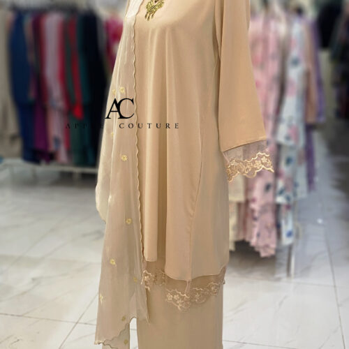 INANG KURUNG ZOOM BORDER LACE