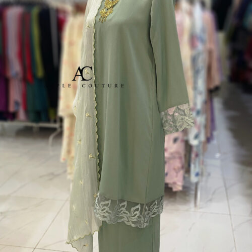 INANG KURUNG ZOOM BORDER LACE