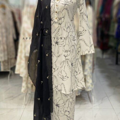 ADINDA KURUNG PRINTED WHITE CREPE 2.0