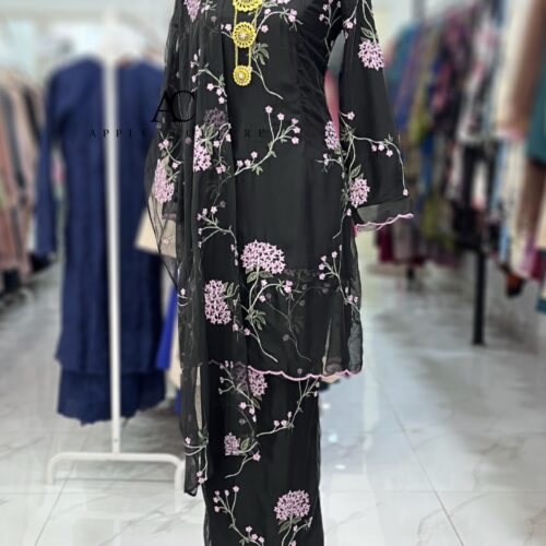 CAMELIA KURUNG SOFT ORGANZA BLACK