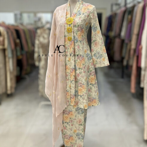 KEBAYA LABUH DANG ANUM MIX COTTON EMBROIDERY