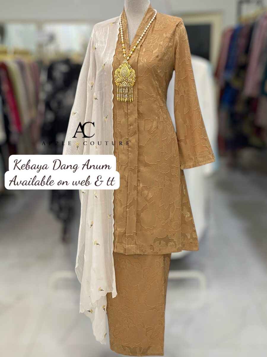 KEBAYA LABUH DANG ANUM EMBOSS SANDY BROWN