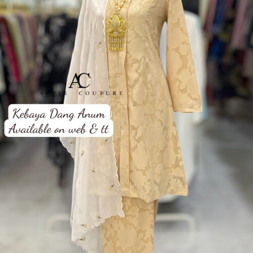KEBAYA LABUH DANG ANUM EMBOSS BEIGE