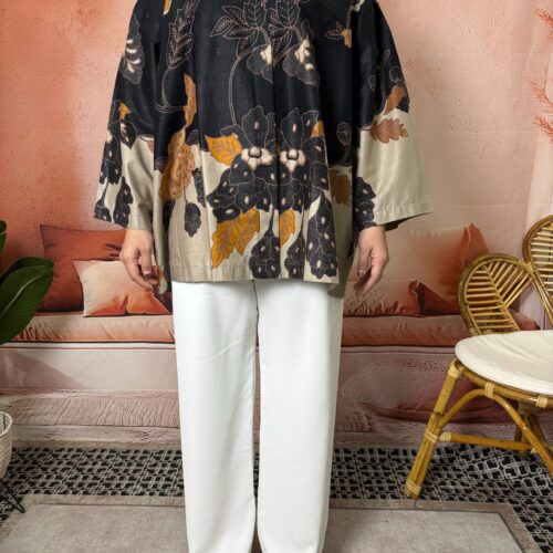 APPLE BATIK TOP BLACK MUSTARD