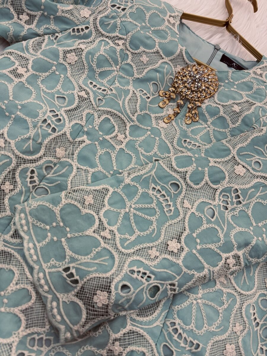 CAMELIA KURUNG PREMIUM GUIPURE LACE MINT - Image 2