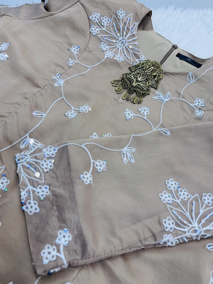 CAMELIA KURUNG PREMIUM ORGANZA EMBROIDERY SOFT BROWN - Image 2