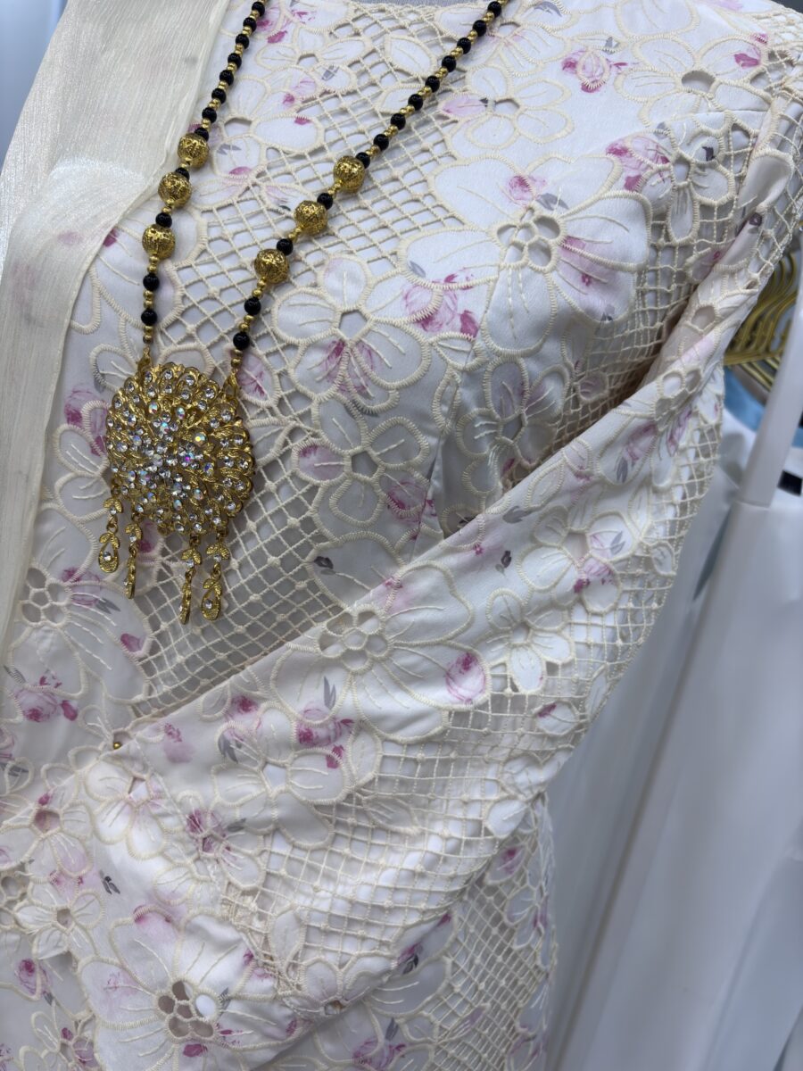 BAINON KURUNG PREMIUM LACE EMBROIDERY CREAM PINK - Image 2
