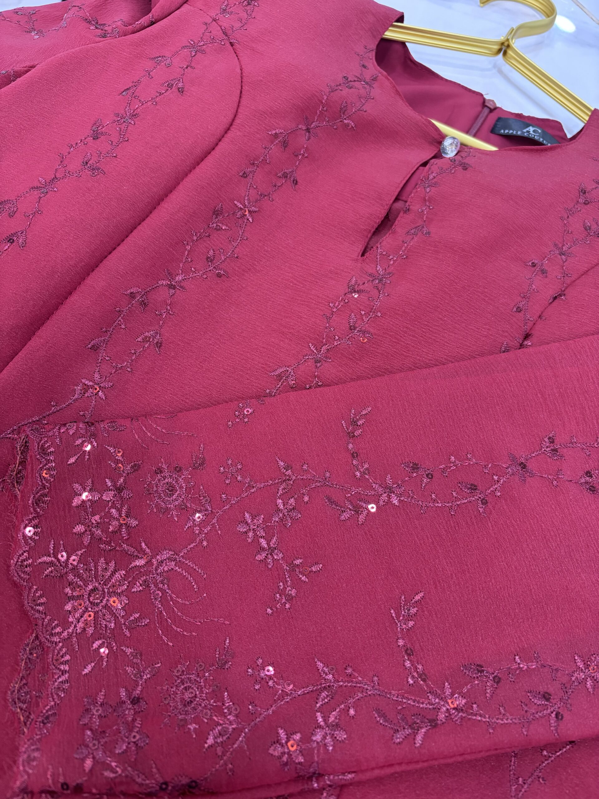 CAMELIA KURUNG PREMIUM ORGANZA BRIGHT RED - Image 2