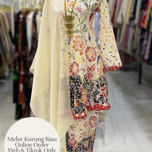 MELOR KURUNG RIAU BATIK COTTON BLACK RED
