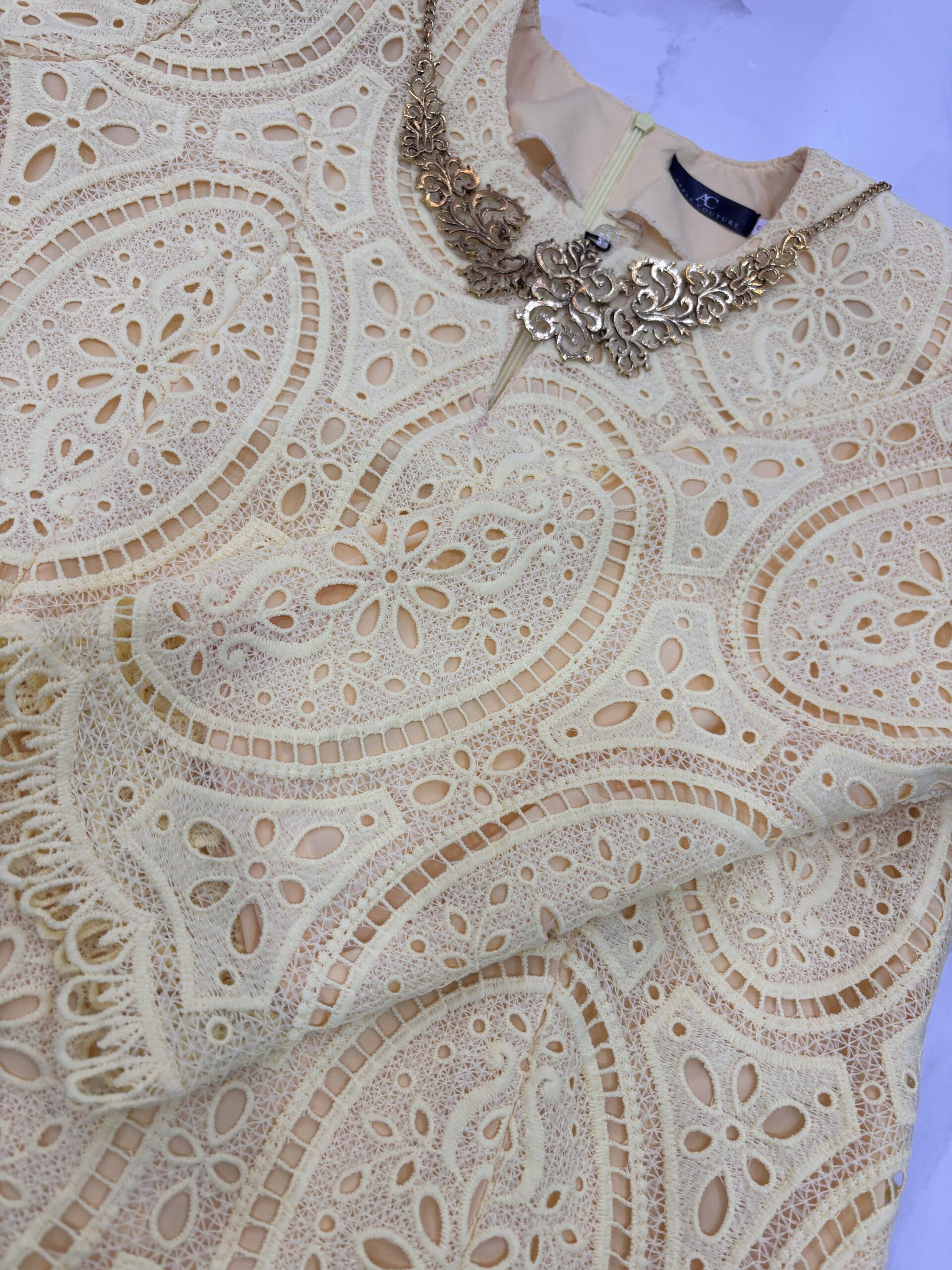 CAMELIA KURUNG PREMIUM LACE EMBROIDERY YELLOW - Image 2