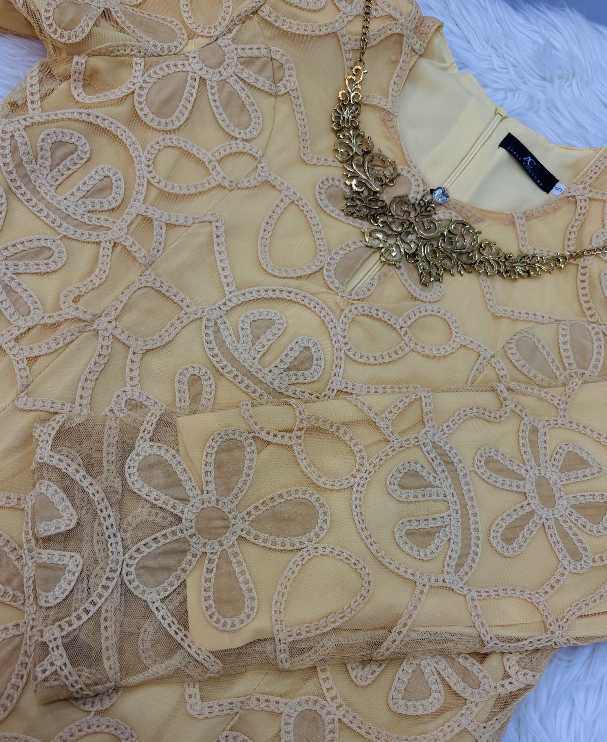 CAMELIA KURUNG PREMIUM LACE EMBROIDERY YELLOW - Image 2