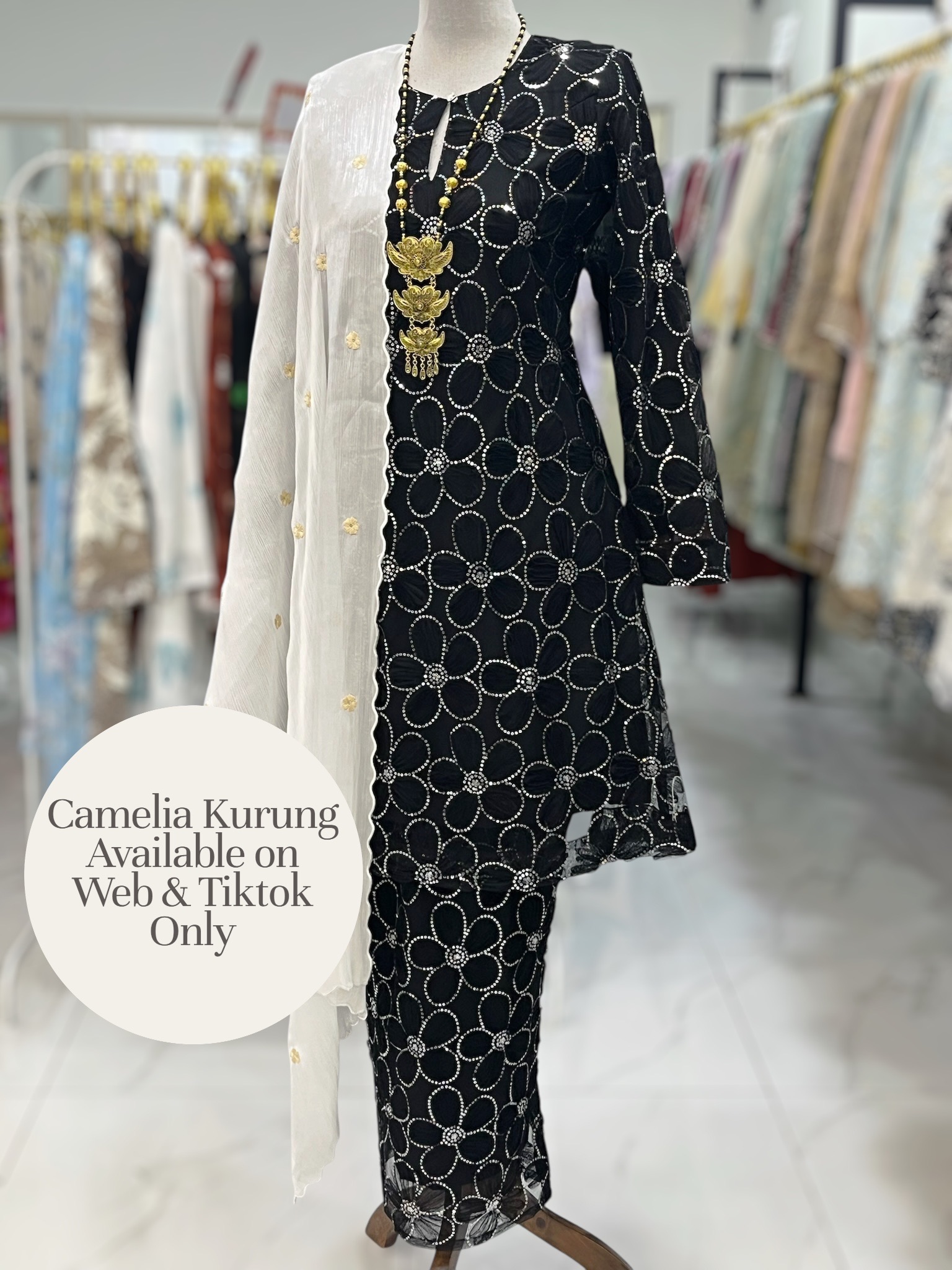 CAMELIA KURUNG SEQUIN LACE 3D BLACK